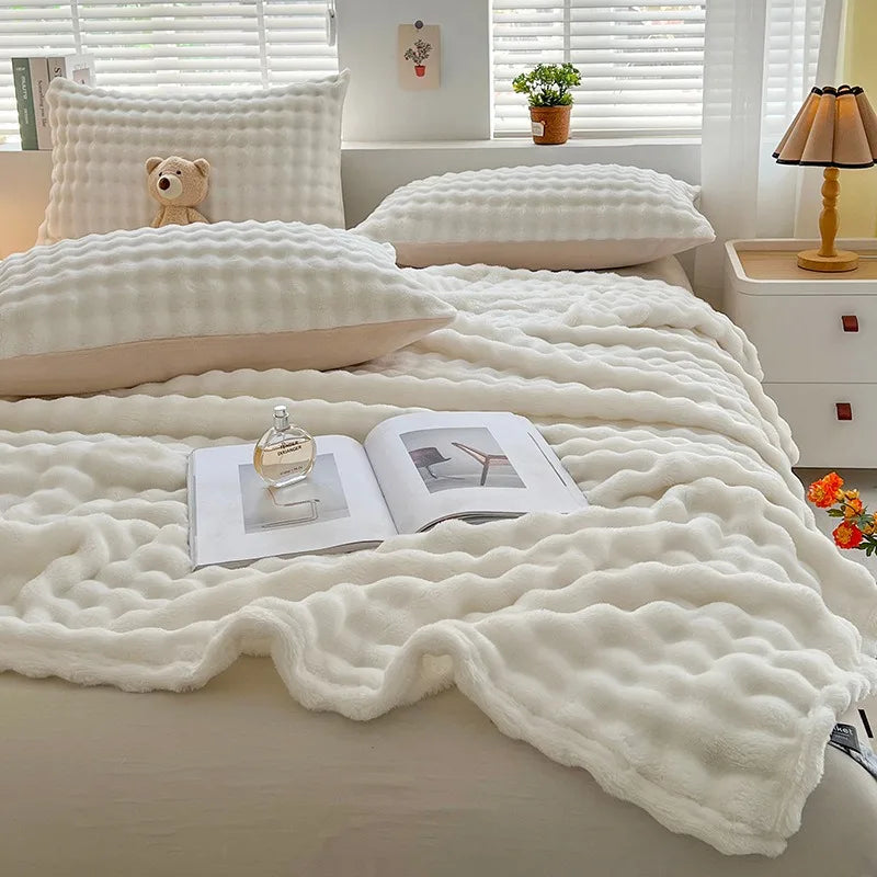 Fleece Blanket – Faux Fur