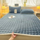 Winter Warm Velvet Mattress Topper – Thick Bed Mattress Cover & Tatami Floor Mat