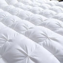 Luxury White Goose Down Comforter – Thick Winter Duvet With 3D Pinch Pleat Design
