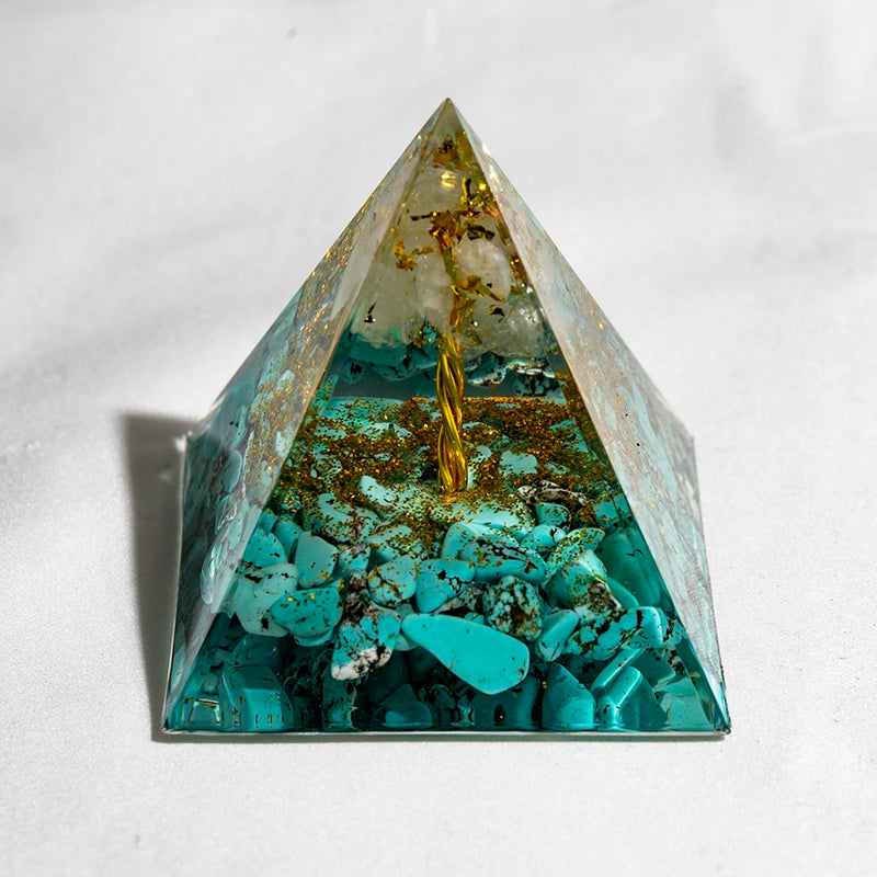 Natural Crystal Energy Pyramid – Peridot & Amethyst Reiki Healing Chakra Decor