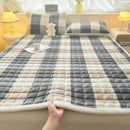 Winter Warm Velvet Mattress Topper – Thick Bed Mattress Cover & Tatami Floor Mat